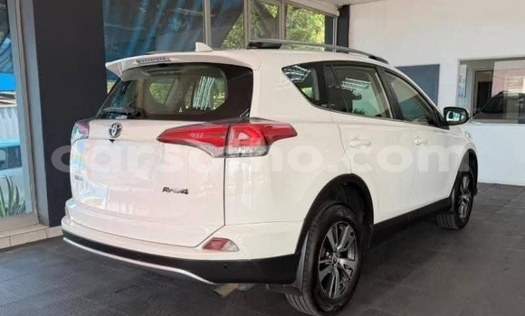 Buy Used Toyota RAV4 White Car in Maseru in Maseru Buy Used Toyota RAV4 White Car in Maseru in Maseru