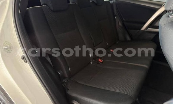 Buy Used Toyota RAV4 White Car in Maseru in Maseru Buy Used Toyota RAV4 White Car in Maseru in Maseru