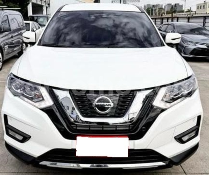 Big with watermark nissan x trail leribe maputsoe 31668