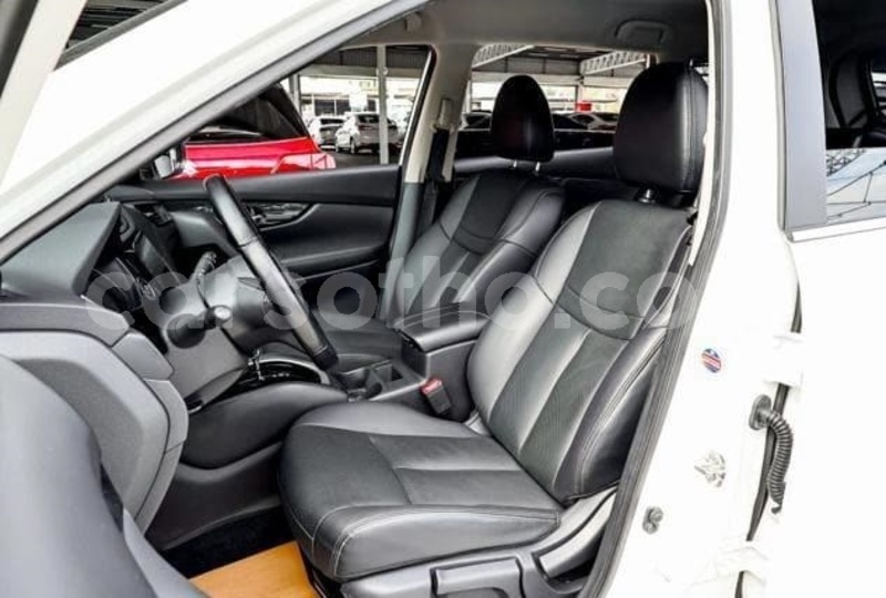 Big with watermark nissan x trail leribe maputsoe 31668