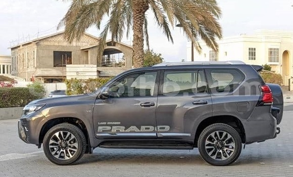 اشتري مستعمل Toyota Land Cruiser Prado White سيارة في Maputsoe في Leribe اشتري مستعمل Toyota Land Cruiser Prado White سيارة في Maputsoe في Leribe