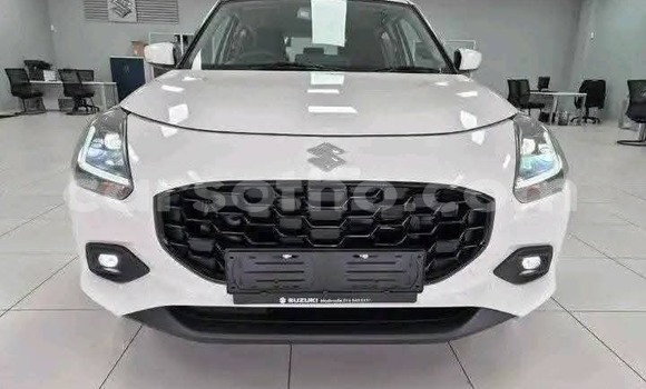Buy Used Suzuki Swift White Car in Maseru in Maseru