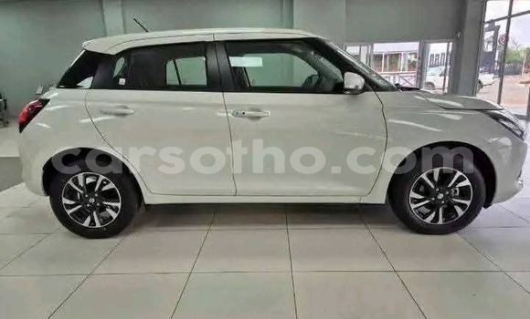Buy Used Suzuki Swift White Car in Maseru in Maseru Buy Used Suzuki Swift White Car in Maseru in Maseru