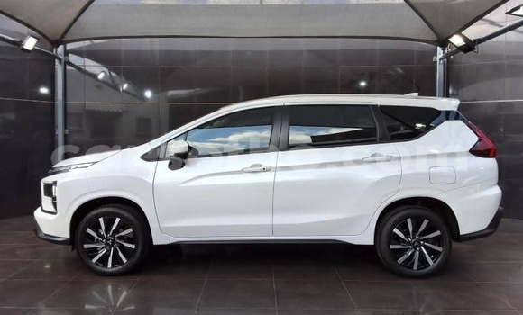 Buy Used Mitsubishi Xpander White Car in Maseru in Maseru Buy Used Mitsubishi Xpander White Car in Maseru in Maseru