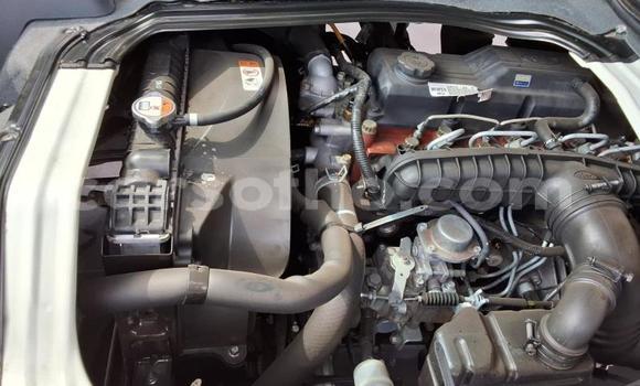 Buy Used Kia K7 White Car in Maseru in Maseru Buy Used Kia K7 White Car in Maseru in Maseru
