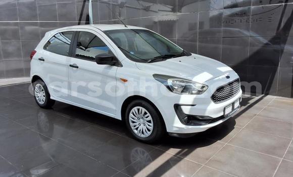 Buy Used Ford Fiesta White Car in Maseru in Maseru Buy Used Ford Fiesta White Car in Maseru in Maseru