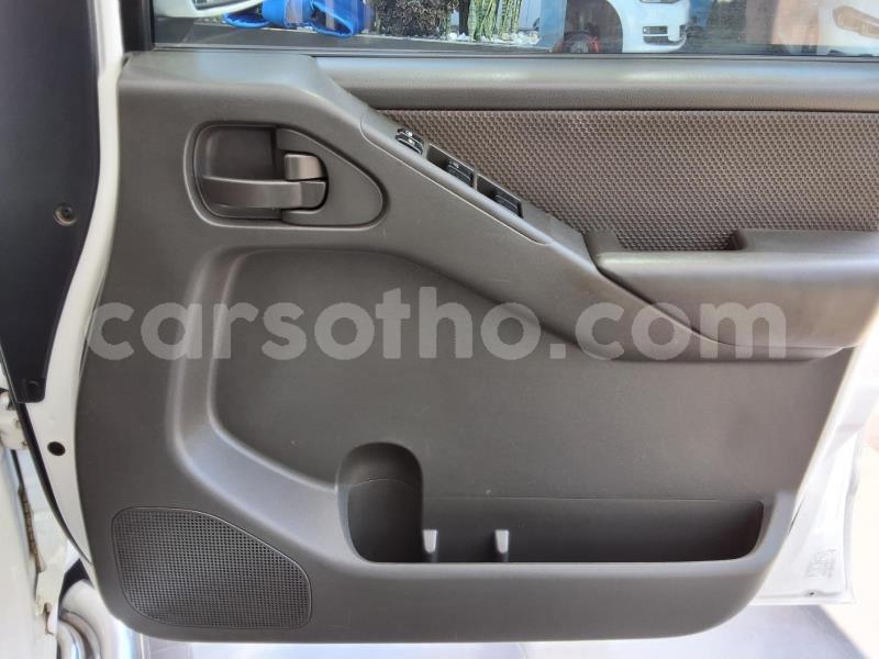 Big with watermark nissan navara maseru maseru 31701