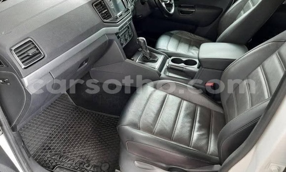 اشتري مستعمل Volkswagen Amarok White سيارة في Maseru في Maseru اشتري مستعمل Volkswagen Amarok White سيارة في Maseru في Maseru