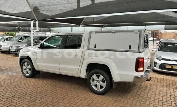 اشتري مستعمل Volkswagen Amarok White سيارة في Maseru في Maseru اشتري مستعمل Volkswagen Amarok White سيارة في Maseru في Maseru