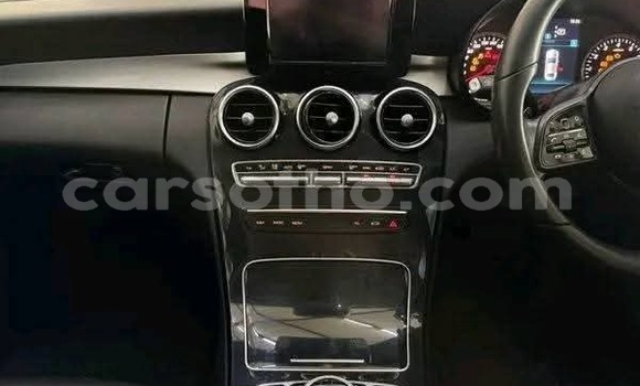 اشتري مستعمل Mercedes-Benz C–Class Silver سيارة في Maseru في Maseru اشتري مستعمل Mercedes-Benz C–Class Silver سيارة في Maseru في Maseru