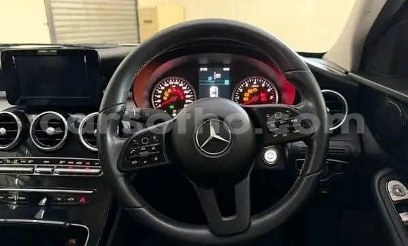 اشتري مستعمل Mercedes-Benz C–Class Silver سيارة في Maseru في Maseru اشتري مستعمل Mercedes-Benz C–Class Silver سيارة في Maseru في Maseru