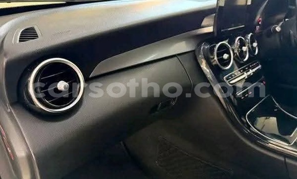 اشتري مستعمل Mercedes-Benz C–Class Silver سيارة في Maseru في Maseru اشتري مستعمل Mercedes-Benz C–Class Silver سيارة في Maseru في Maseru