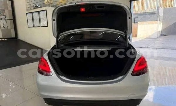 اشتري مستعمل Mercedes-Benz C–Class Silver سيارة في Maseru في Maseru اشتري مستعمل Mercedes-Benz C–Class Silver سيارة في Maseru في Maseru