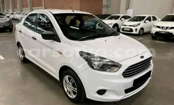 اشتري مستعمل Ford Fiesta White سيارة في Maseru في Maseru اشتري مستعمل Ford Fiesta White سيارة في Maseru في Maseru