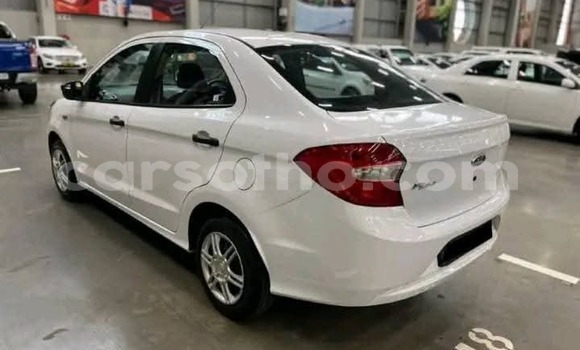 اشتري مستعمل Ford Fiesta White سيارة في Maseru في Maseru اشتري مستعمل Ford Fiesta White سيارة في Maseru في Maseru