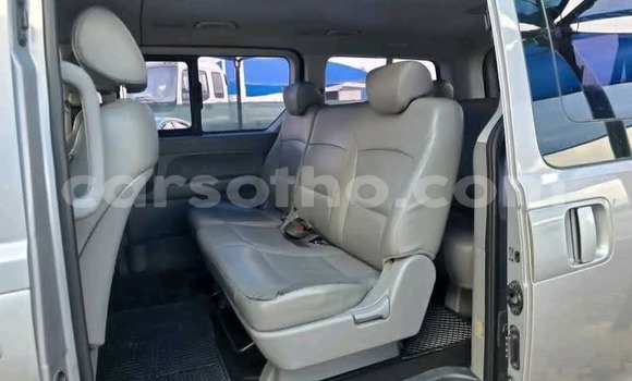Buy Used Hyundai H1 Silver Car in Maseru in Maseru Buy Used Hyundai H1 Silver Car in Maseru in Maseru