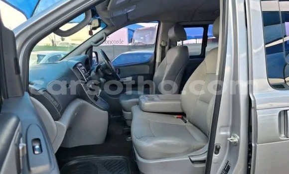 Buy Used Hyundai H1 Silver Car in Maseru in Maseru Buy Used Hyundai H1 Silver Car in Maseru in Maseru