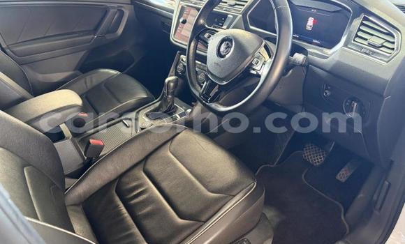 Buy Used Volkswagen Tiguan White Car in Maseru in Maseru Buy Used Volkswagen Tiguan White Car in Maseru in Maseru