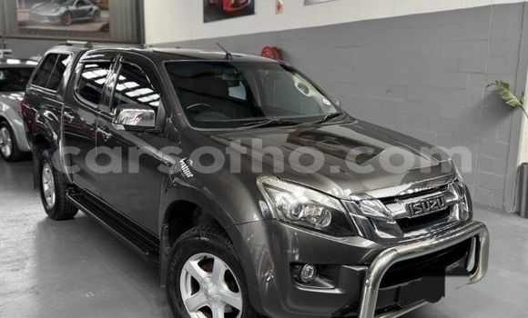 Buy Used Isuzu KB Other Car in Teyateyaneng in Berea