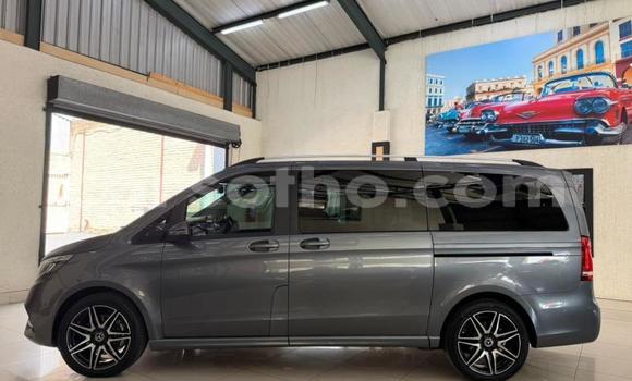 Buy Used Mercedes-Benz V-klasse Other Car in Maseru in Maseru Buy Used Mercedes-Benz V-klasse Other Car in Maseru in Maseru