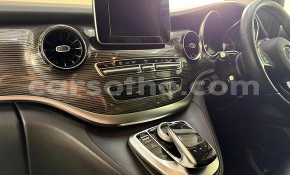 Buy Used Mercedes-Benz V-klasse Other Car in Maseru in Maseru Buy Used Mercedes-Benz V-klasse Other Car in Maseru in Maseru
