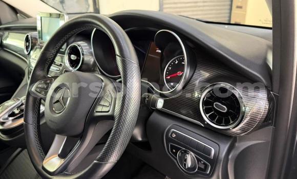 Buy Used Mercedes-Benz V-klasse Other Car in Maseru in Maseru Buy Used Mercedes-Benz V-klasse Other Car in Maseru in Maseru