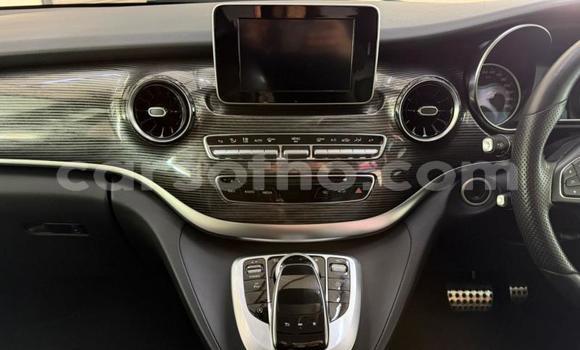 Buy Used Mercedes-Benz V-klasse Other Car in Maseru in Maseru Buy Used Mercedes-Benz V-klasse Other Car in Maseru in Maseru