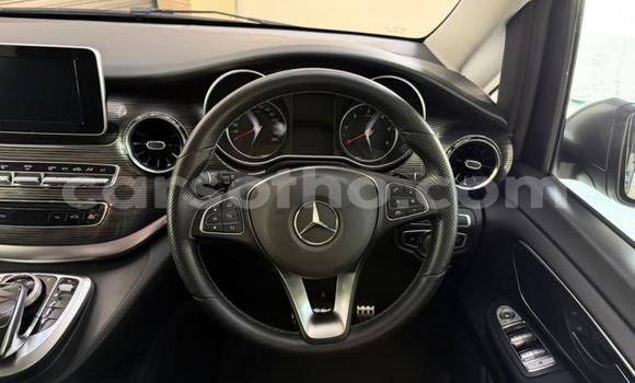 Buy Used Mercedes-Benz V-klasse Other Car in Maseru in Maseru Buy Used Mercedes-Benz V-klasse Other Car in Maseru in Maseru