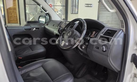 Buy Used Volkswagen Caravelle White Car in Maseru in Maseru Buy Used Volkswagen Caravelle White Car in Maseru in Maseru