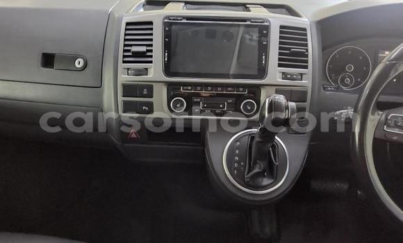 Buy Used Volkswagen Caravelle White Car in Maseru in Maseru Buy Used Volkswagen Caravelle White Car in Maseru in Maseru