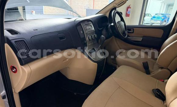 Buy Used Hyundai H1 Silver Car in Maseru in Maseru Buy Used Hyundai H1 Silver Car in Maseru in Maseru
