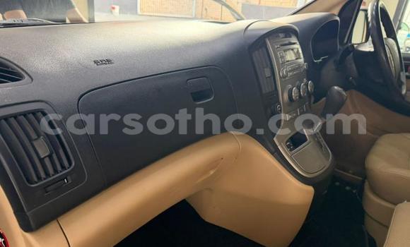 Buy Used Hyundai H1 Silver Car in Maseru in Maseru Buy Used Hyundai H1 Silver Car in Maseru in Maseru