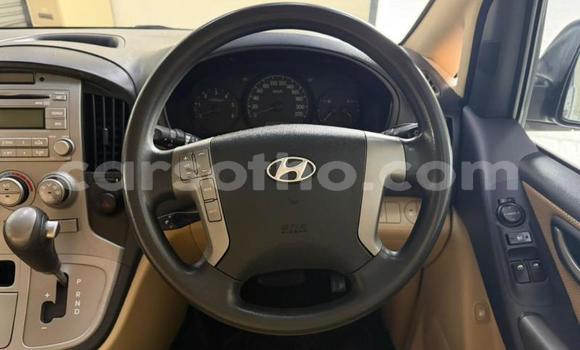 Buy Used Hyundai H1 Silver Car in Maseru in Maseru Buy Used Hyundai H1 Silver Car in Maseru in Maseru