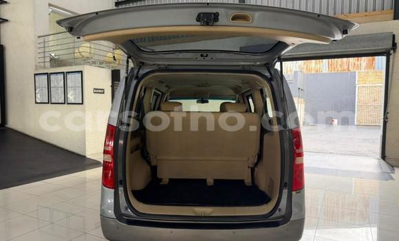 Buy Used Hyundai H1 Silver Car in Maseru in Maseru Buy Used Hyundai H1 Silver Car in Maseru in Maseru