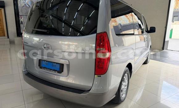Buy Used Hyundai H1 Silver Car in Maseru in Maseru Buy Used Hyundai H1 Silver Car in Maseru in Maseru