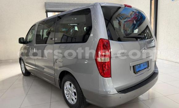 Buy Used Hyundai H1 Silver Car in Maseru in Maseru Buy Used Hyundai H1 Silver Car in Maseru in Maseru