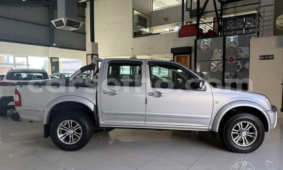 Buy Used Isuzu KB Silver Car in Maseru in Maseru Buy Used Isuzu KB Silver Car in Maseru in Maseru