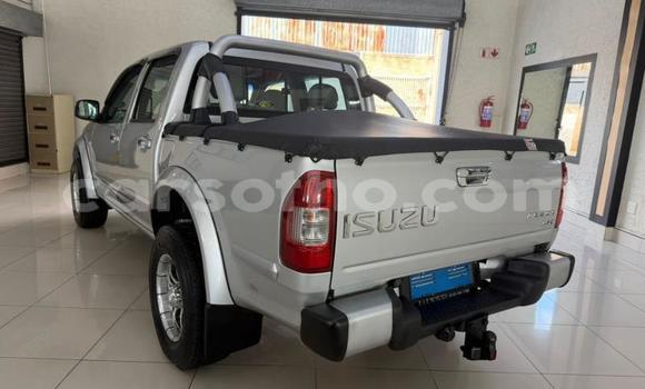 Buy Used Isuzu KB Silver Car in Maseru in Maseru Buy Used Isuzu KB Silver Car in Maseru in Maseru