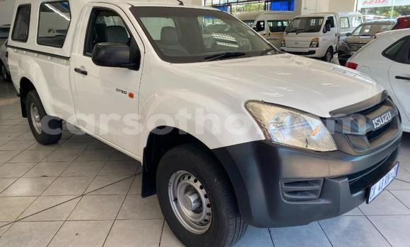 Buy Used Isuzu KB White Car in Maseru in Maseru