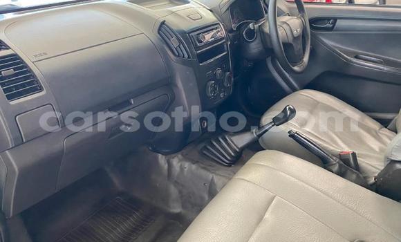 Buy Used Isuzu KB White Car in Maseru in Maseru Buy Used Isuzu KB White Car in Maseru in Maseru