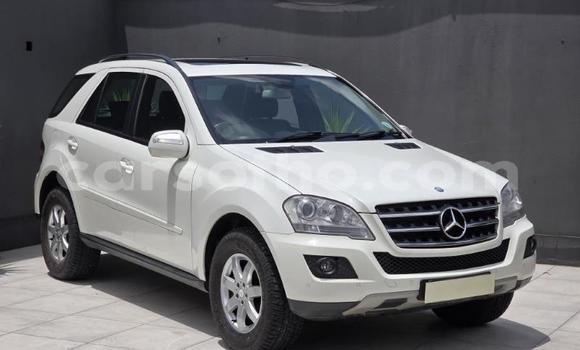 Buy Used Mercedes-Benz ML–Class White Car in Maseru in Maseru Buy Used Mercedes-Benz ML–Class White Car in Maseru in Maseru
