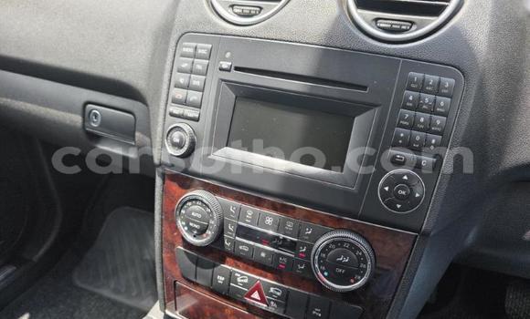 Buy Used Mercedes-Benz ML–Class White Car in Maseru in Maseru Buy Used Mercedes-Benz ML–Class White Car in Maseru in Maseru