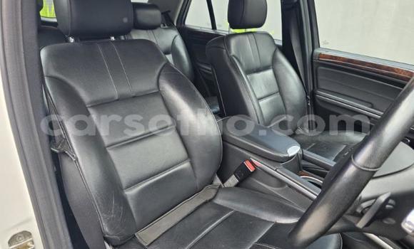 Buy Used Mercedes-Benz ML–Class White Car in Maseru in Maseru Buy Used Mercedes-Benz ML–Class White Car in Maseru in Maseru