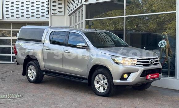 Buy Used Toyota Hilux Silver Car in Maseru in Maseru Buy Used Toyota Hilux Silver Car in Maseru in Maseru