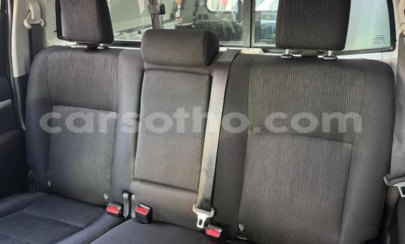 Buy Used Toyota Hilux Silver Car in Maseru in Maseru Buy Used Toyota Hilux Silver Car in Maseru in Maseru