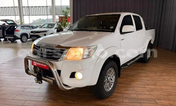 اشتري مستعمل Toyota Hilux White سيارة في Maseru في Maseru اشتري مستعمل Toyota Hilux White سيارة في Maseru في Maseru