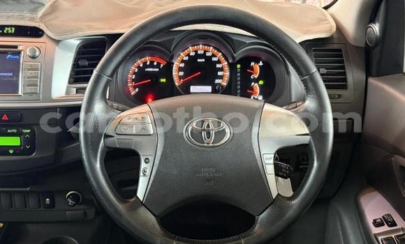 Buy Used Toyota Hilux White Car in Maseru in Maseru Buy Used Toyota Hilux White Car in Maseru in Maseru
