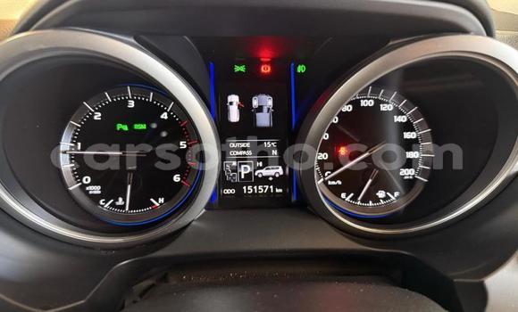 Buy Used Toyota Land Cruiser Prado White Car in Maseru in Maseru Buy Used Toyota Land Cruiser Prado White Car in Maseru in Maseru