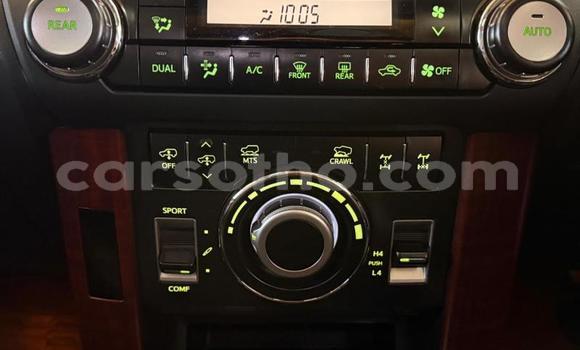 Buy Used Toyota Land Cruiser Prado White Car in Maseru in Maseru Buy Used Toyota Land Cruiser Prado White Car in Maseru in Maseru