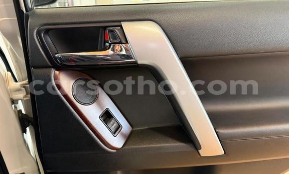 Buy Used Toyota Land Cruiser Prado White Car in Maseru in Maseru Buy Used Toyota Land Cruiser Prado White Car in Maseru in Maseru